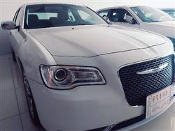 کرایسلەر 300